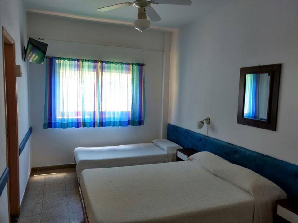Hotel Acuario Mar de Ajo Luaran gambar